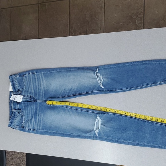 American Eagle Outfitters Denim - American Eagle Dream Jean size 00, Regular, W24. NWT